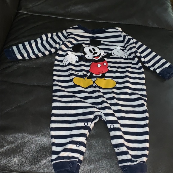 Mickey Mouse Baby Jumpsuit (set of two) - Picture 4 of 6